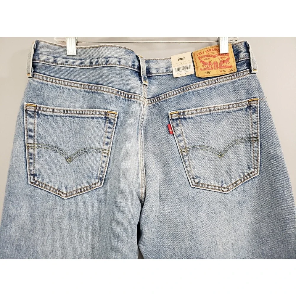 NEW Mens Levi's 550 Denim Jeans Relaxed Taper Sz 34x30 Distressed Blue